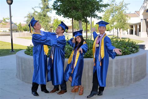 Graduation 2015: Frontier High School photo gallery | Archives | bakersfield.com