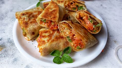 Veg Wrap Recipe | Leftover Roti Veg Wrap - Candid Treat