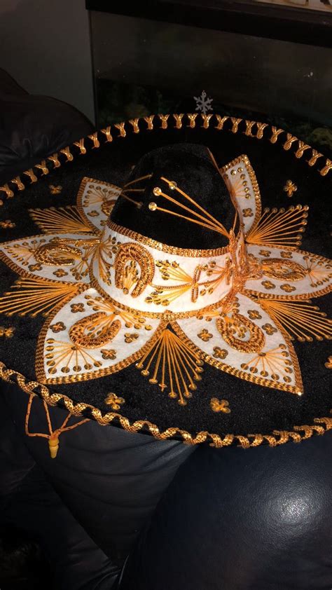 Mariachi Hat!! | Mariachi hat, Mariachi, Mexican mariachi