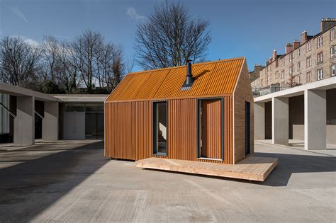 Prefab tiny house is built for retreating to nature - Curbed