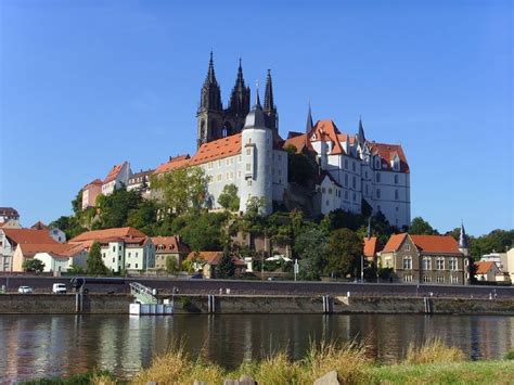 Magdeburg - Hang Around The World