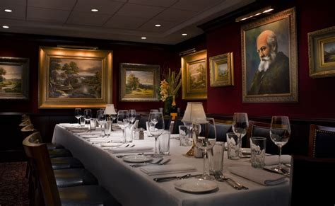 Olmstead Room at Capital Grille - Rockefeller Center - Restaurant in in New York, NY | The Vendry