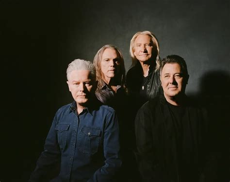 10 Best Eagles Songs of All Time - Singersroom.com