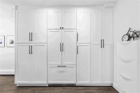 7 Full Wall Kitchen Cabinets: An Expanding Trend | Sweeten.com