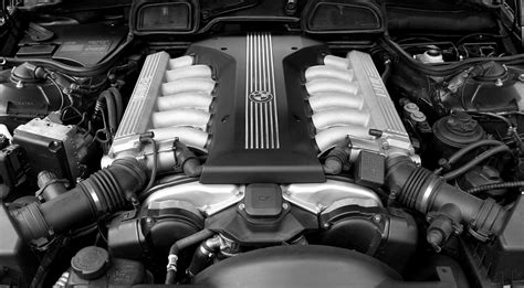 BMW 750i E38 - V12 Engine by sveweb on DeviantArt