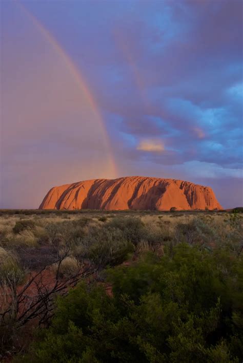 Uluru (formerly known as Ayers Rock) at sunset | Smithsonian Photo ...