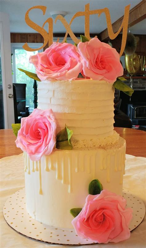 Two tier 60th birthday cake with fondant roses : r/Baking