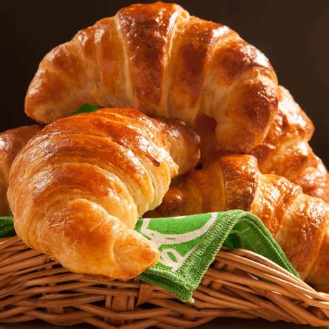 Croissants - Queen of Breads in France - Pastries Like a Pro