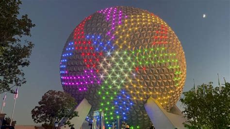 New Spaceship Earth Spectacle of Light Show Confirmed for EPCOT International Flower & Garden ...