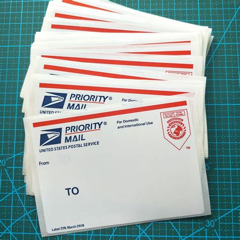 Free shipping 50pcs/100pcs Red Map USPS Priority Mail Eggshell Sticker – Fancyprint