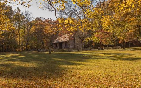 Camp ASAP At These Year-Round Campgrounds In Tennessee