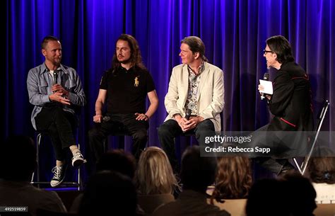 Musicians Alex Orbison, Roy Orbison Jr., and Wesley Orbison speak... Nachrichtenfoto - Getty Images