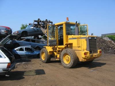 Junk Cars For Cash And Get Maximum Profit | Long Island Recyclers