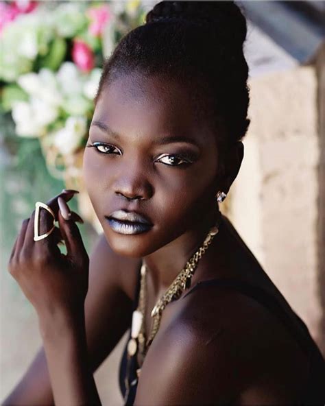 Melanina #afroestilo feliz día Most Beautiful Black Women, Beautiful ...