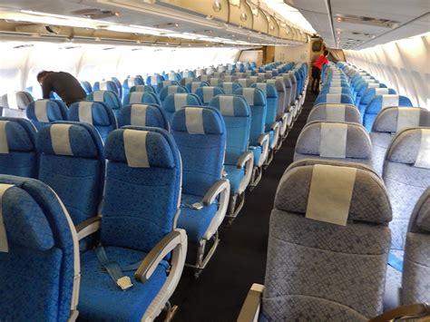 Why An Aisle Seat On Your Next Flight May Be A Safer Travel Option