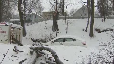 Still a foot on the ground at Waukegan this Wednesday morning – other ...