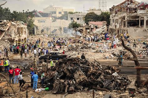 Mogadishu Truck Bombings Are Deadliest Attack in Decades - The New York ...