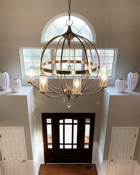 Choosing the Perfect Lighting for the Foyer