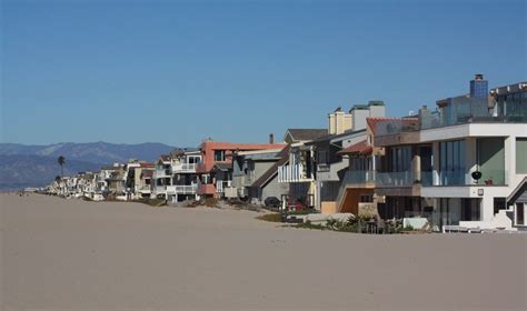 Hollywood Beach, Oxnard, CA - California Beaches