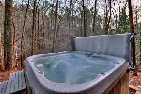 Luxury Couple's Retreat [Hot tub + Fire Pit + Creek!] | Blue Ridge, GA - The Travel Life