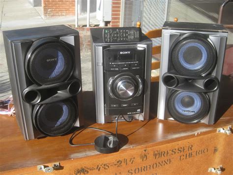 UHURU FURNITURE & COLLECTIBLES: SOLD - Sony Mini Hi-Fi System MHC-EC78P ...