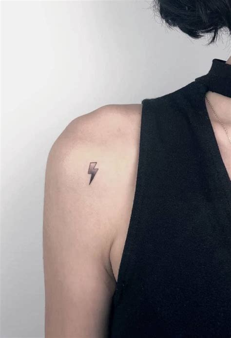 Tiny Lightning Tattoo - Get an InkGet an Ink | Lightning tattoo, Cute ...