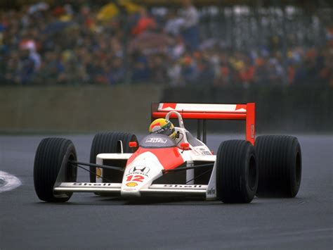 Ayrton Senna-McLaren MP4/4-Britain-1988 [2048x1536] : F1Porn