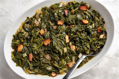 How to Cook Southern Mustard Greens With Onions and Bacon | Recipe ...