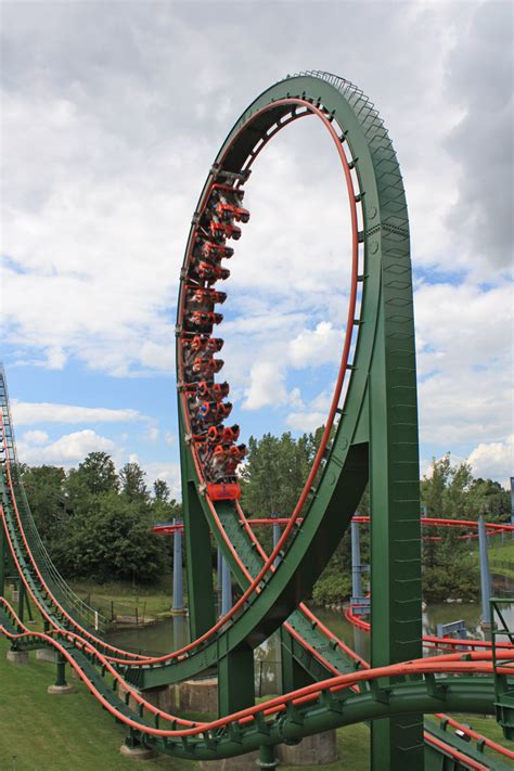 Canada's Wonderland Retires Iconic Stand-Up Roller Coaster SkyRider After 29 Years « Amusement Today