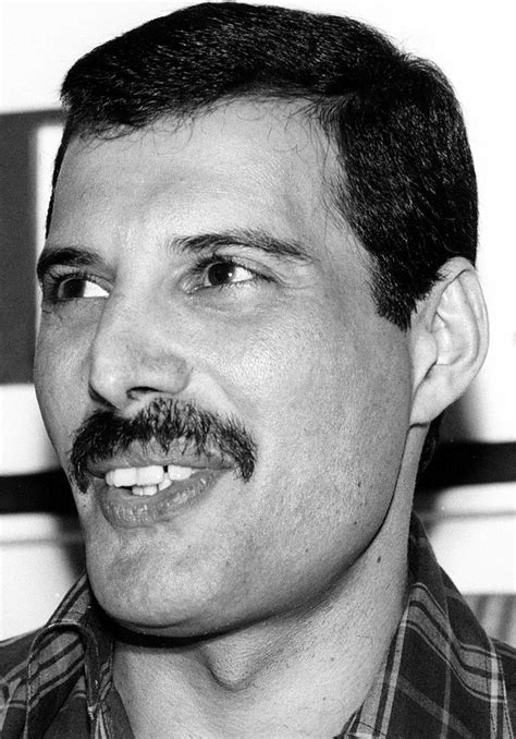 Moustache Freddie™ - Freddie Mercury