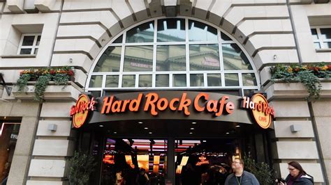 Hard Rock Cafe London Piccadilly Circus Brunch | Brunch in the UK