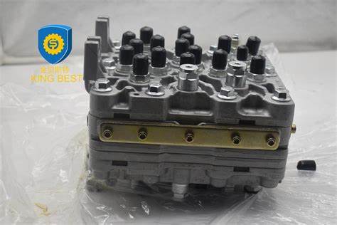 Electrical Hitachi Excavators Parts EX200-5 Shaft Valve 4452626 4718274 ...