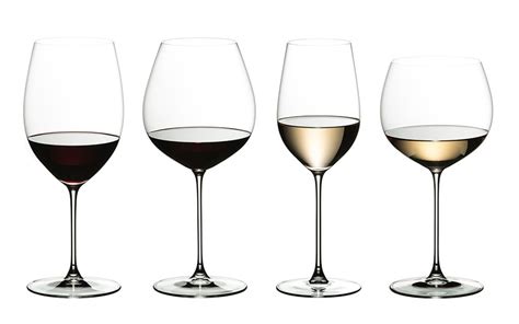 Choosing the right glass for your wine | Christie's