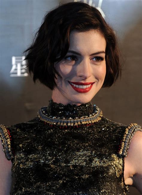 Anne Hathaway Short Wavy Curly Bob Haircut for Women