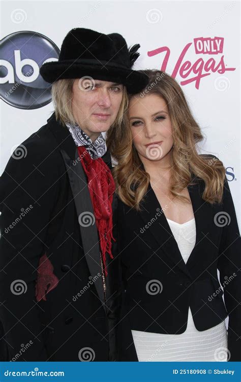 Michael Lockwood, Lisa Marie Presley Editorial Stock Photo - Image of presley, arrivals: 25180908