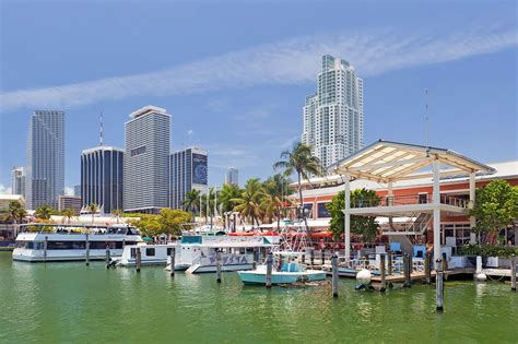 Bayside Marketplace - Explore an Open-Air Shopping Centre - Go Guides