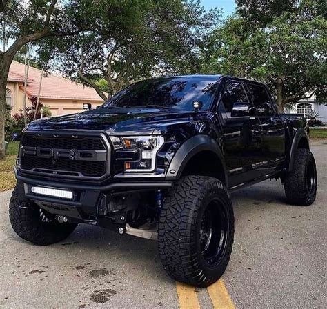 Aïe! 26+ Raisons pour Ford F150 Raptor Lifted Blacked Out? Blacked out and lifted f150 fx4 for ...