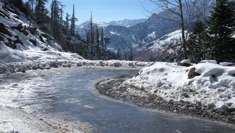 Dawood: Winter In Kashmir