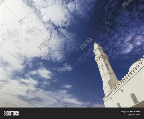 Medina, Saudi Arabia Image & Photo (Free Trial) | Bigstock