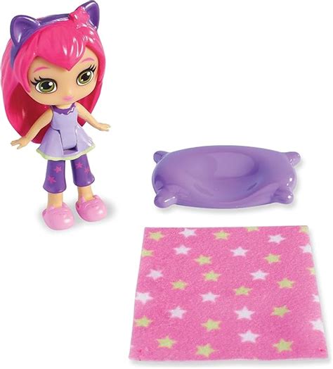 Little Charmers, Hazel Sleepover Figurine Set, Dolls - Amazon Canada