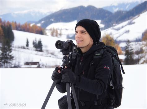 My Quest to Find the Best Photography Gloves | PetaPixel