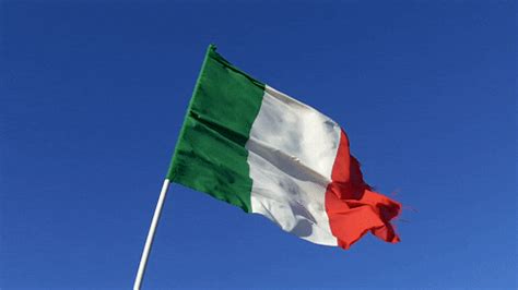 Italian Flag GIF - Share the Colors of Italian Pride