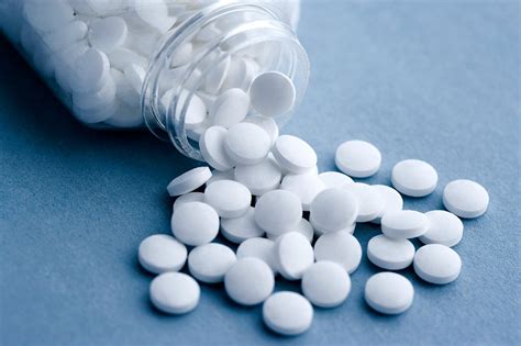 Should All Adults Take a Daily Aspirin? - WSJ