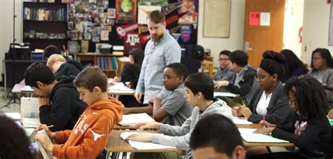 mySchool: E.D. Walker Middle aims to challenge, engage its students (video) | The Hub