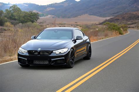 Here’s a BLACK BMW 435i in the Wild - autoevolution