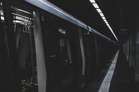 Black Train in Subway Station · Free Stock Photo