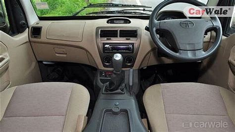 Venture Interior Image, Venture Photos in India - CarWale