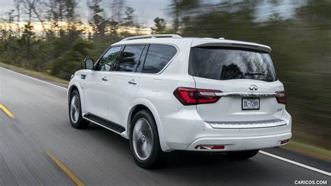 Infiniti QX80 | 2018MY (Color: White) | Rear Three-Quarter