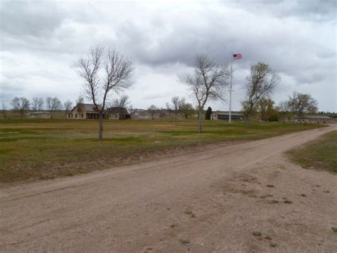 The Oregon Trail & Fort Laramie - One Road at a Time