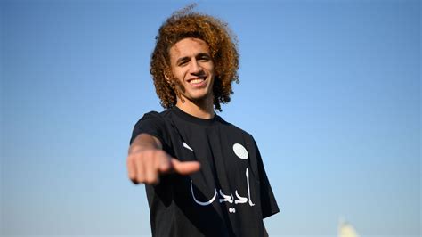 Hannibal Mejbri interview: Man Utd midfielder on his World Cup ...